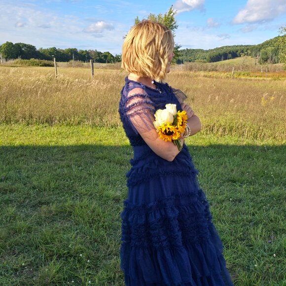 Navy Ruffle Gown Size 2 - Picture 8 of 13